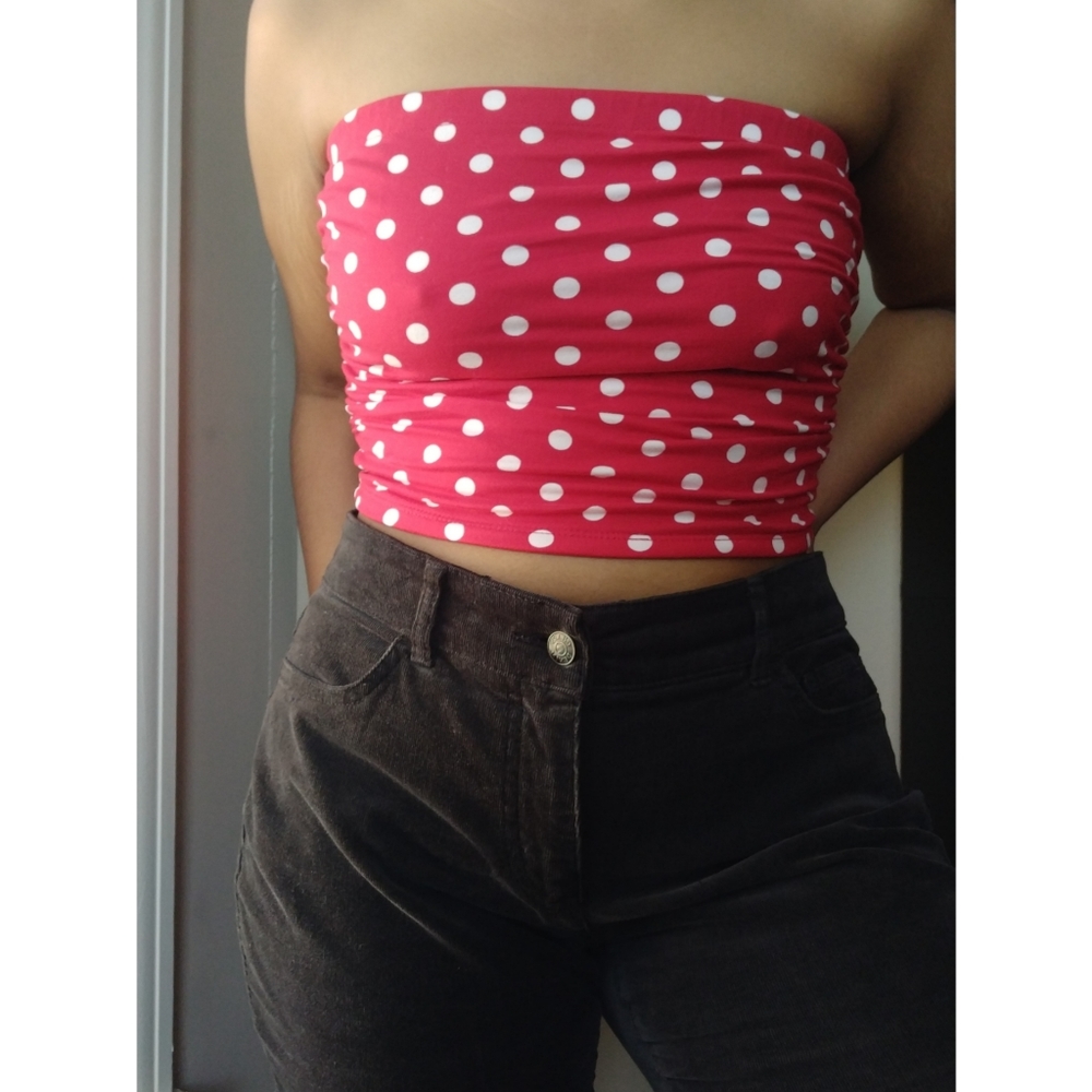 Polka-dot tube top!